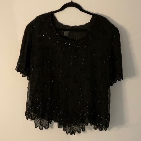 Laurence Kazan 1X black beaded top. Silk outer layer. All beads appear intact. - Picture 5 of 8